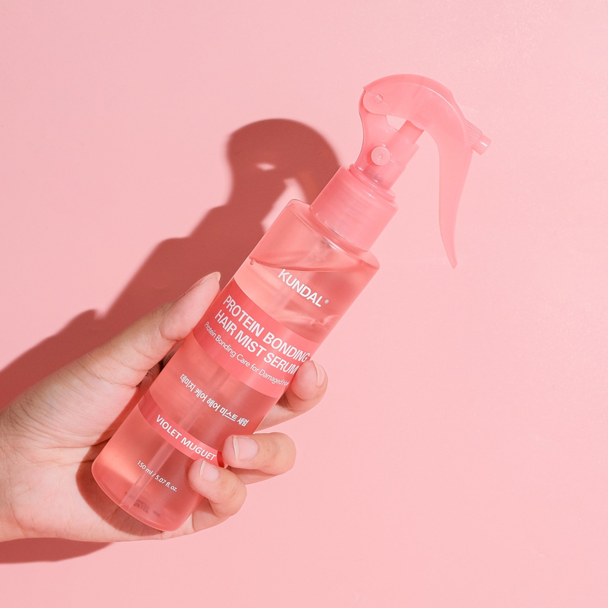 KUNDAL PROTEIN BONDING Intensywnie odżywiająca dwufazowa mgiełka-serum Violet Muguet 150 ml #3