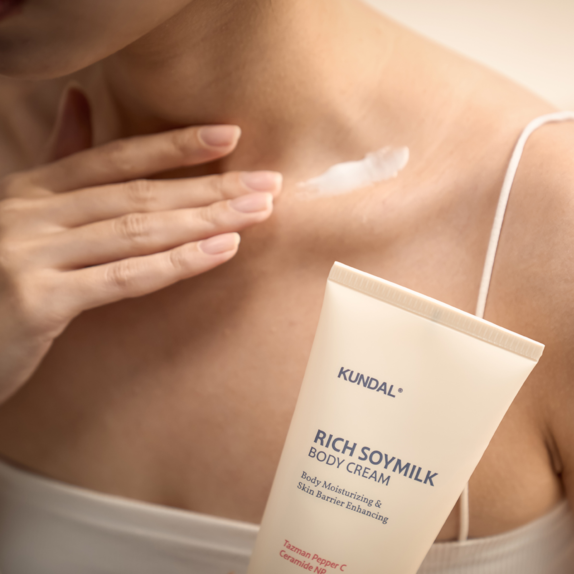 KUNDAL RICH SOYMILK BODY CREAM Intensywnie nawilżający balsam do ciała Mellow Vanilla 200 ml #5