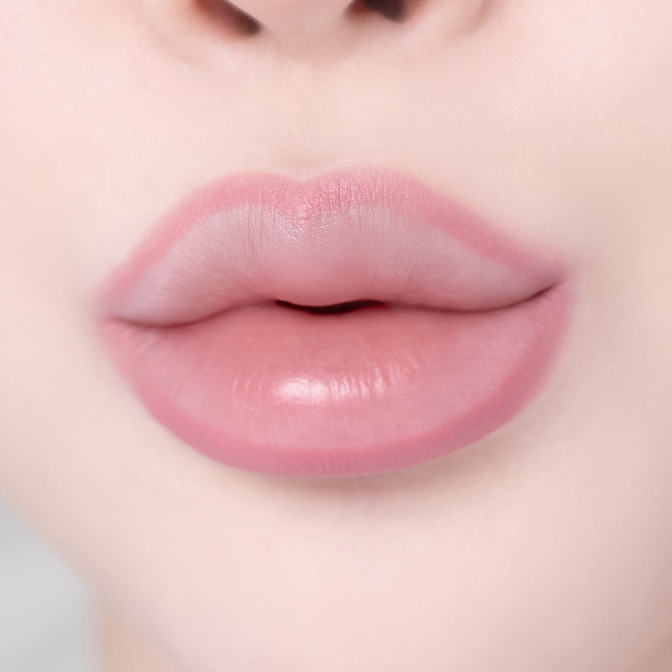 LAKA STAIN LIP LINER Tužka na rty s přirozeně zafixovaným barevným efektem 0,7g #2