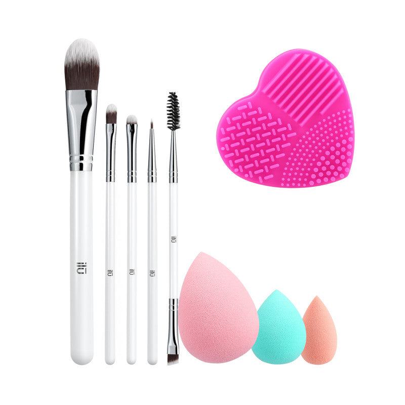 ilū Liquid Therapy - Set de pinceaux à maquillage