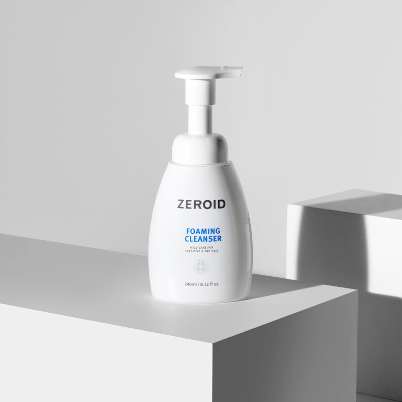 ZEROID Hypoallergener Reinigungsschaum für trockene und empfindliche Haut 240 ml #2